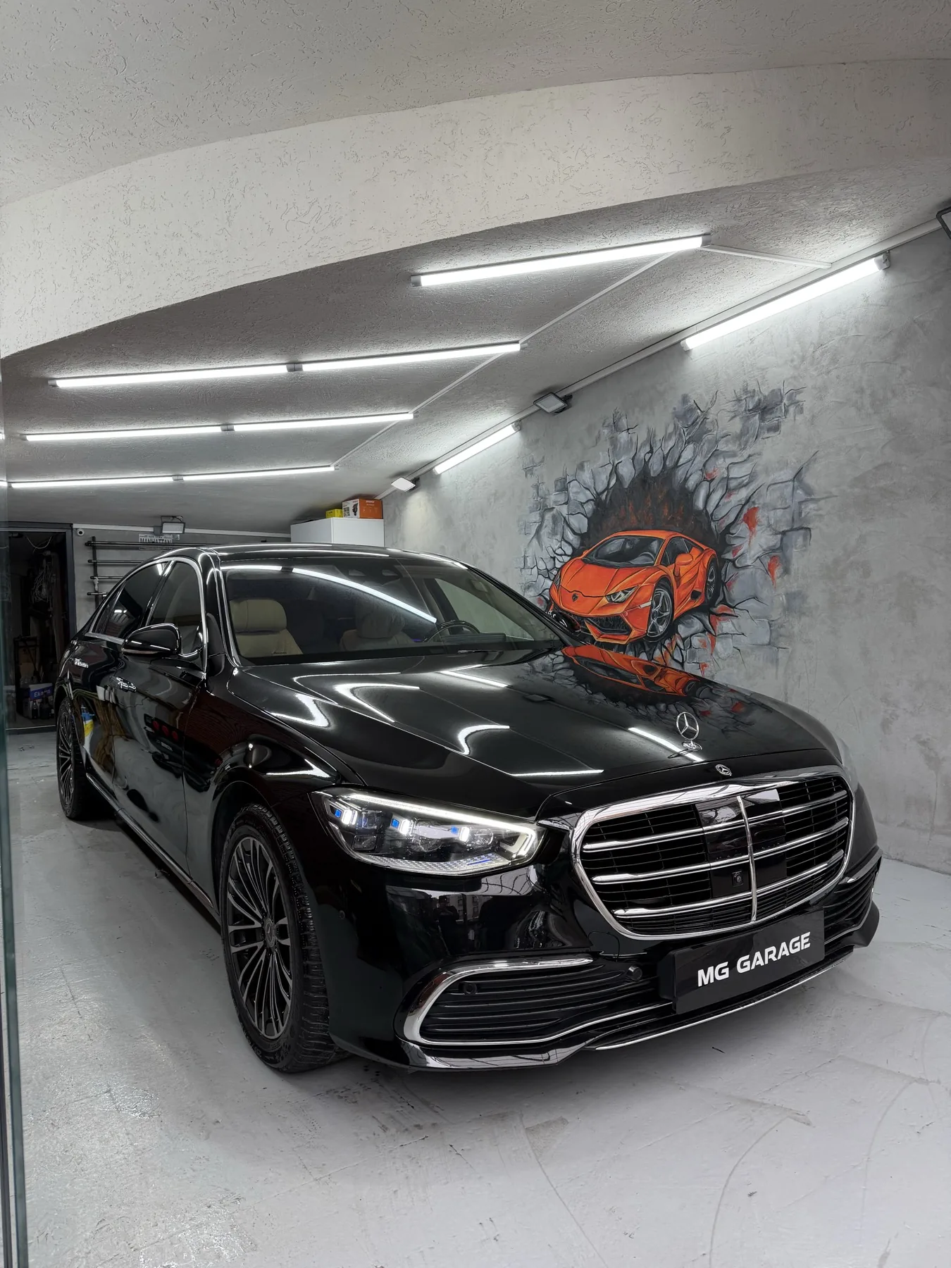 Maslak MG Garage'da Mercedes S-Serisi aracına uygulanan Premium Detailing